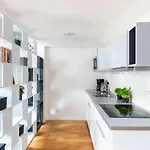 Duplex With Ac In Center *